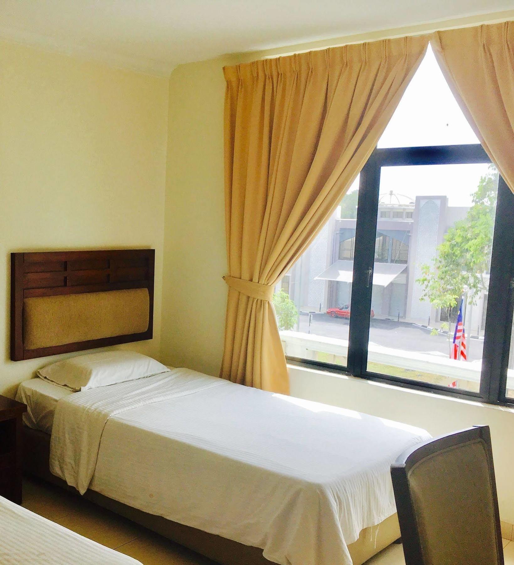 Sutera Hotel Seremban Exterior photo